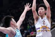 开云体育入口-江苏男篮队员发挥出色，帮助球队取胜