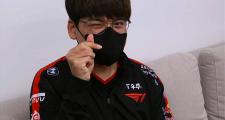 开云体育-TSM翻盘DFM，Caps打出惊人五杀八强赛3:0（首尔）