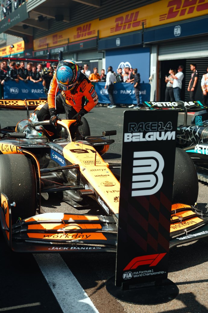 法拉利碾压索伯车队，皮亚斯特里关键制胜