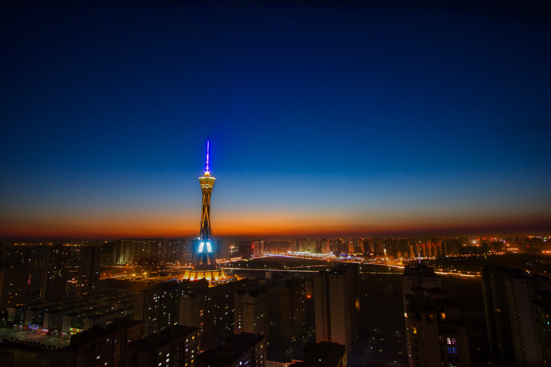 独行侠绝境逢生，东契奇生死战44+14接管西决