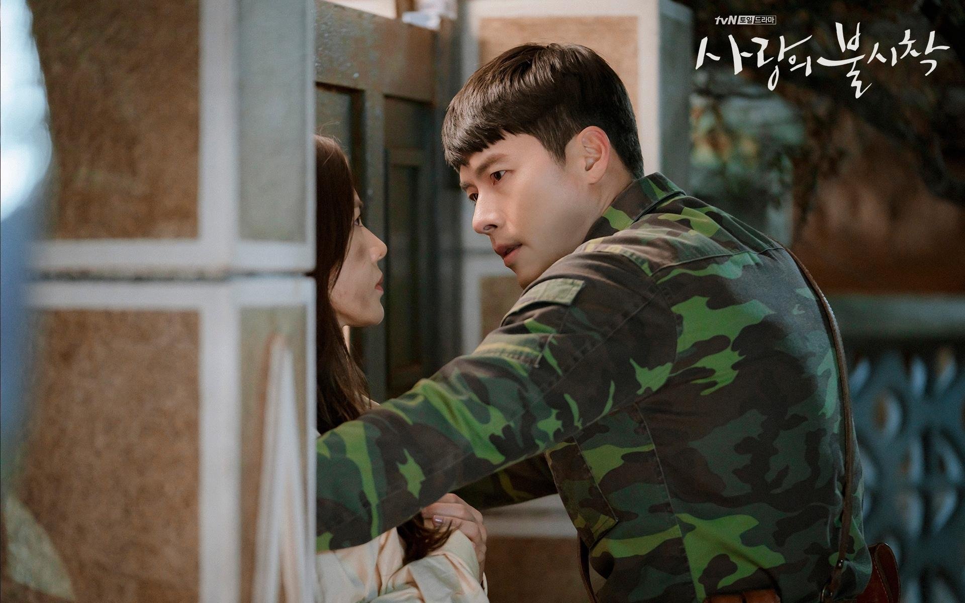 阿尔瓦雷斯一人屠城,北欧海盗如何被打爆防线的飓风撕碎