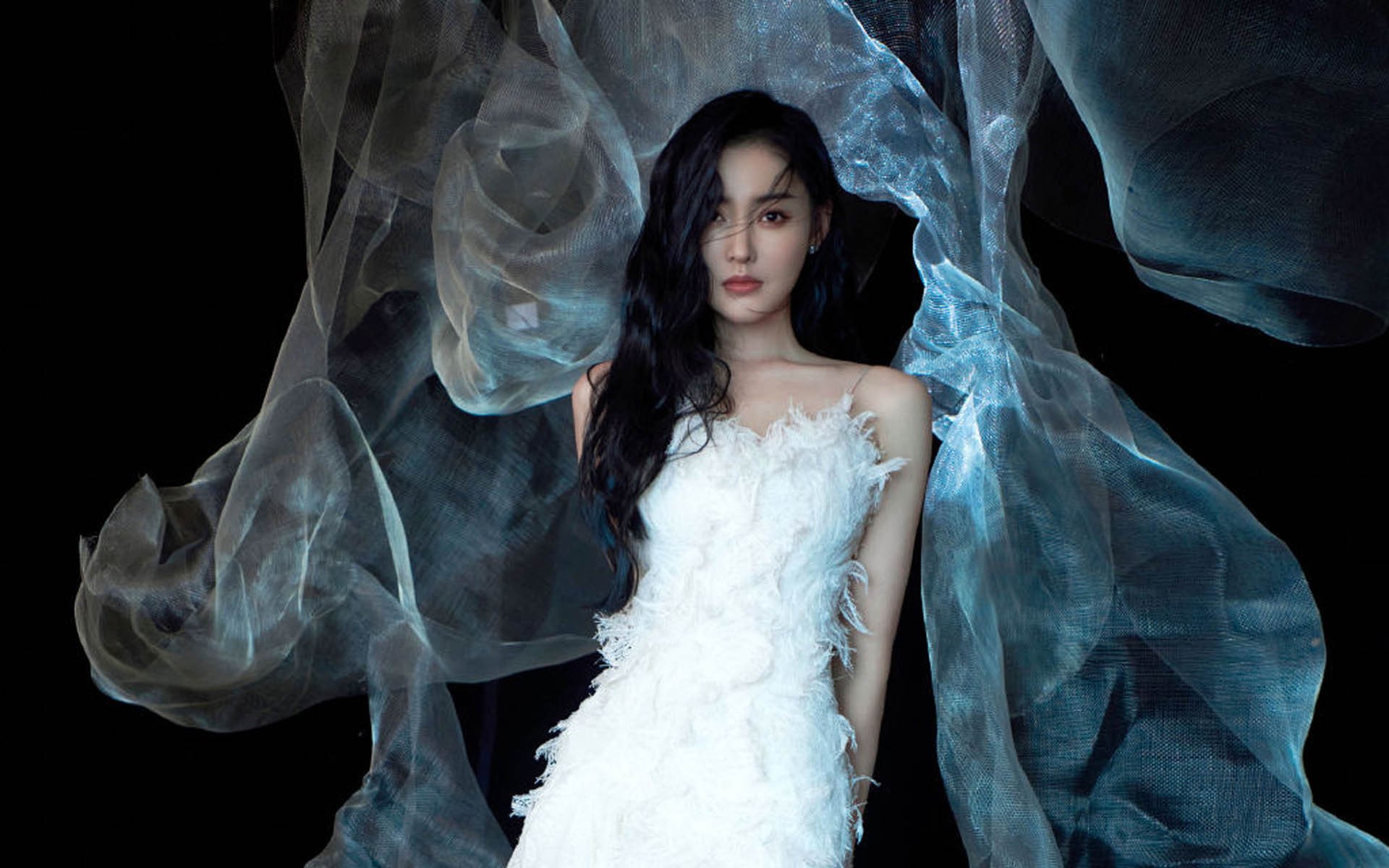 绿茵风暴,阿圭罗的个人英雄主义与丹麦团队美学的碰撞