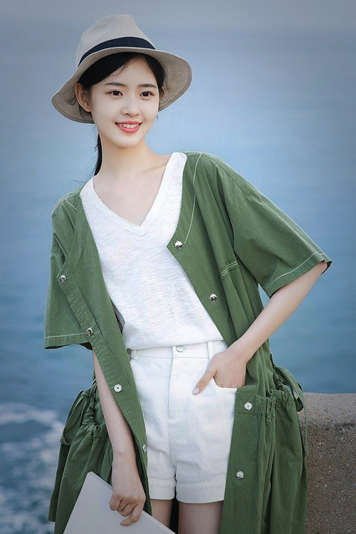 钢铁雄狮撕裂星条旗，一场非典型世界杯焦点战的哲学隐喻